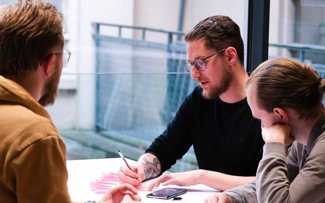 Ateliers collaboratifs : une préparation intensive pour le titre RNCP chez Start01