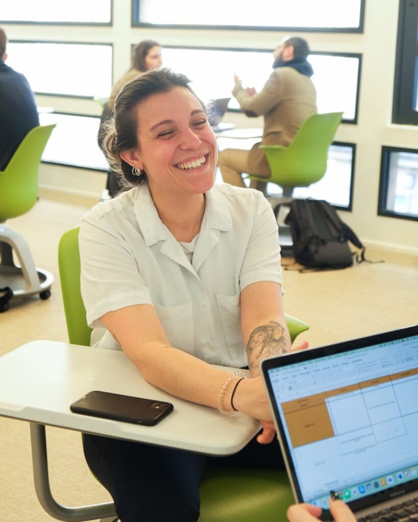 Apprenants de Start01 et étudiants RH de Pigier en pleine session de simulation d’entretien au Campus Saint Marc.